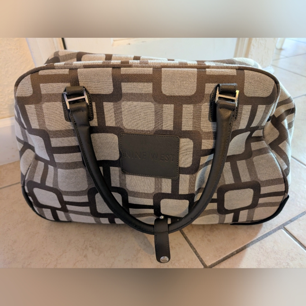 Nine West Neutral Patterned Weekender Rolling Bag - image 1